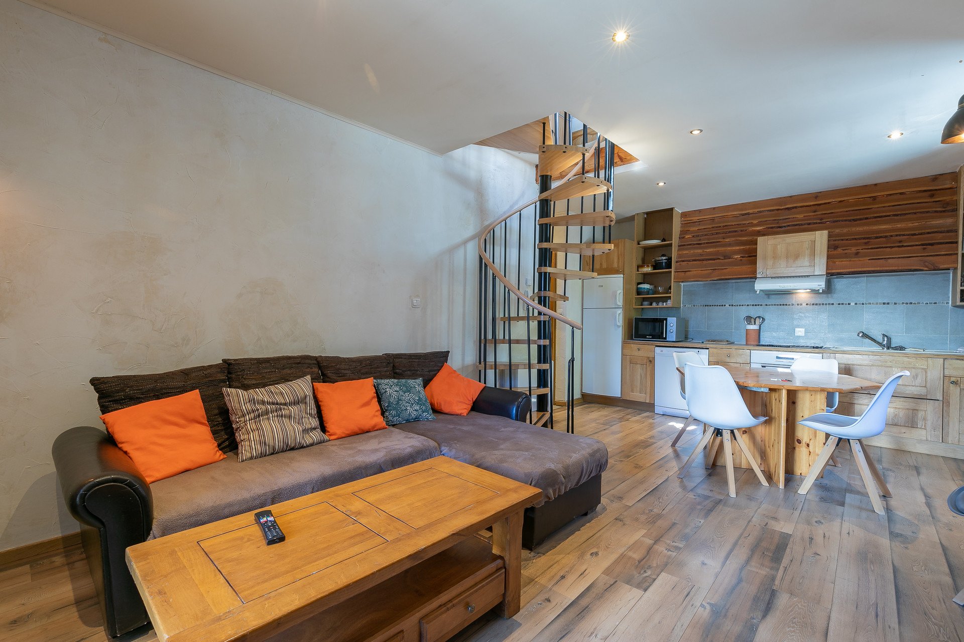 2 rooms 4 people - Appartements LE CAIRN - Serre Chevalier 1500 - Monêtier Les Bains