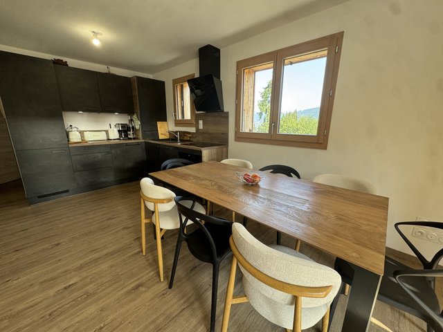 Appartement 5 pièces 8 personnes avec balcon - Les Carroz d'Araches