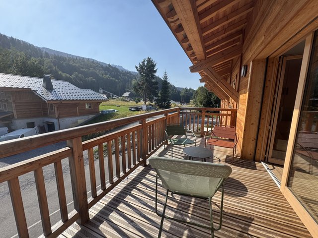Appartement 5 pièces 8 personnes avec balcon - Les Carroz d'Araches