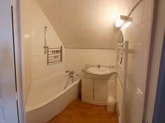 Appartement 2 pièces 4 personnes avec balcon - Super-Besse