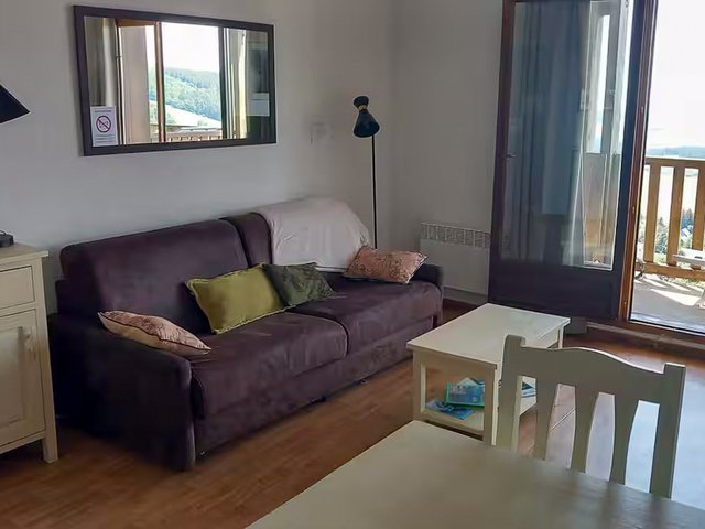 Appartement 2 pièces 4 personnes avec balcon - Super-Besse