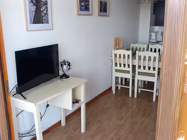 Appartement 2 pièces 4 personnes avec balcon - Super-Besse