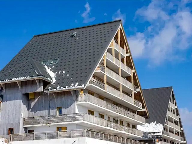 Appartement 2 pièces 4 personnes avec balcon - Super-Besse