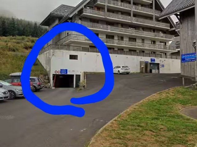 Appartement 2 pièces 4 personnes avec balcon - Super-Besse