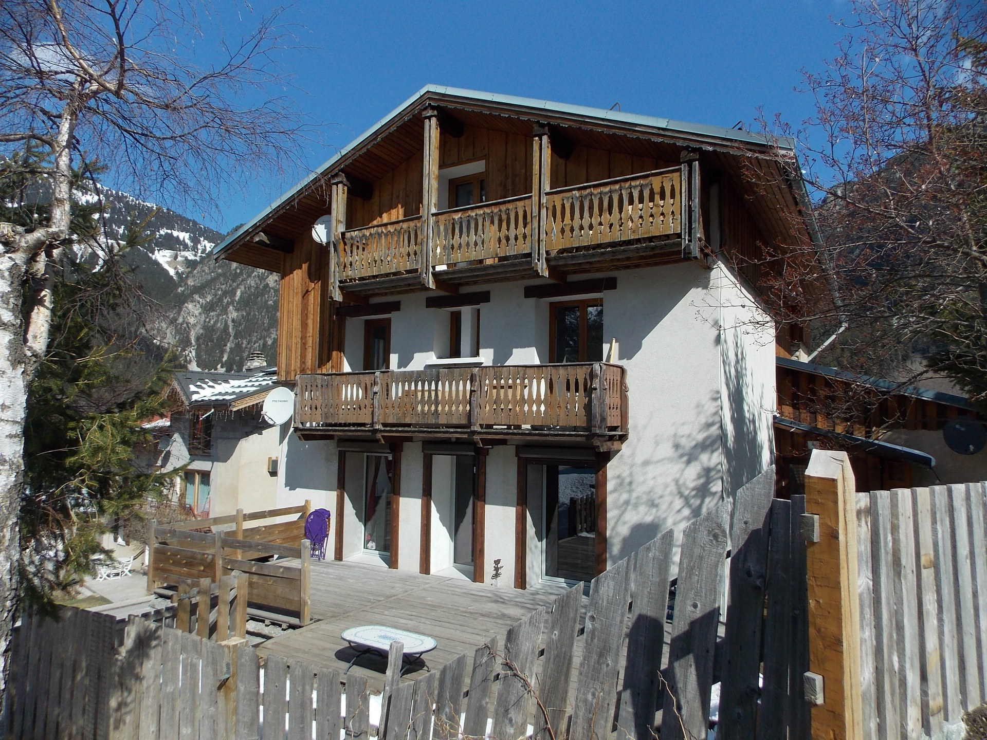 CHALET LES GIROLLES