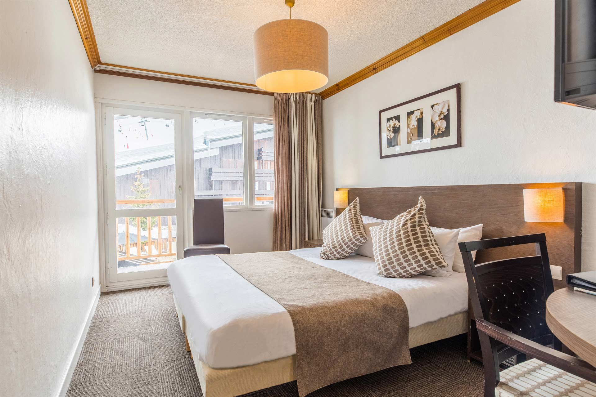 Standard room: 2 adults with half board - Hôtel & Spa Le Mottaret 3* - Méribel Mottaret 1850