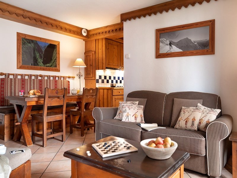 Appartement 6 personnes - 1 chambre + 1 coin nuit  - Pierre & Vacances Résidence premium La Ginabelle - Chamonix Centre