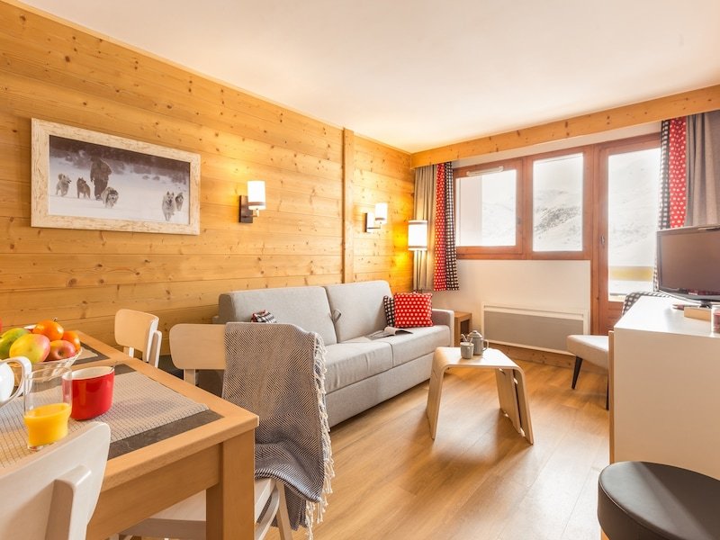 Apartment for 9 people - 2 bedrooms + 1 sleeping area - Balcony - Pierre & Vacances Résidence Aconit - Les Menuires Bruyères