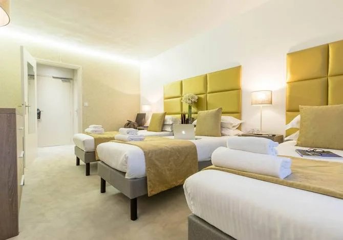 Superior triple room: 3 adults on half board - Hôtel Madame Vacances Courchevel Olympic 2* - Courchevel 1850