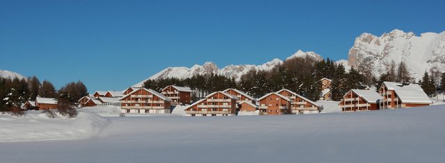 LA CRETE DU  BERGER CHALETS - La Joue du Loup
