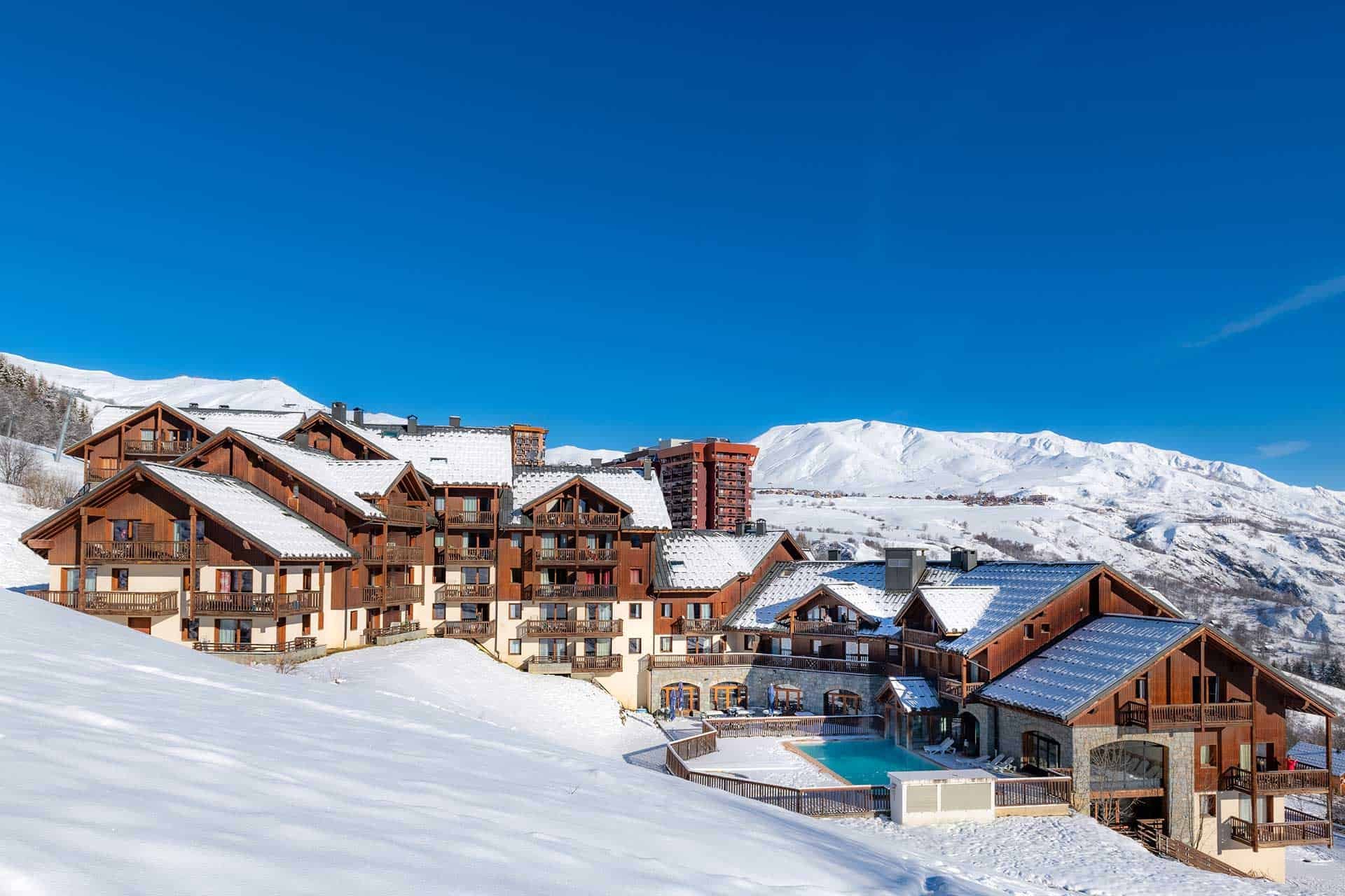 https://d1wek41qnoimq7.cloudfront.net/product/655/W/O/residence-les-alpages-du-corbier-3-5883b968.jpg