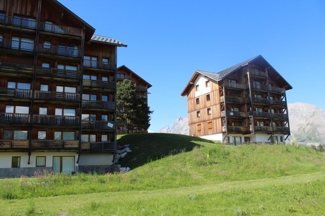 LES CHALETS DE SUPERD HELIANTHEME - Superdévoluy