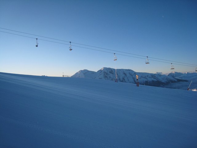 Récent T2 lumineux pour 6, au pied des pistes avec balcon sud et parking, Chamrousse Recoin FR-1-340 - Chamrousse