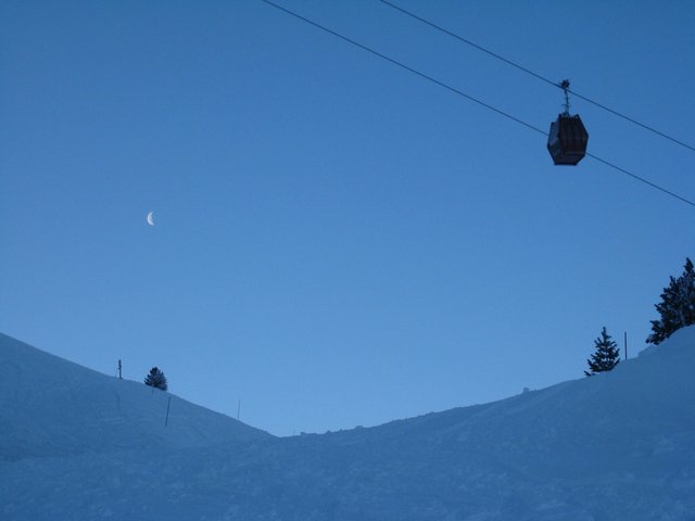 Récent T2 lumineux pour 6, au pied des pistes avec balcon sud et parking, Chamrousse Recoin FR-1-340 - Chamrousse