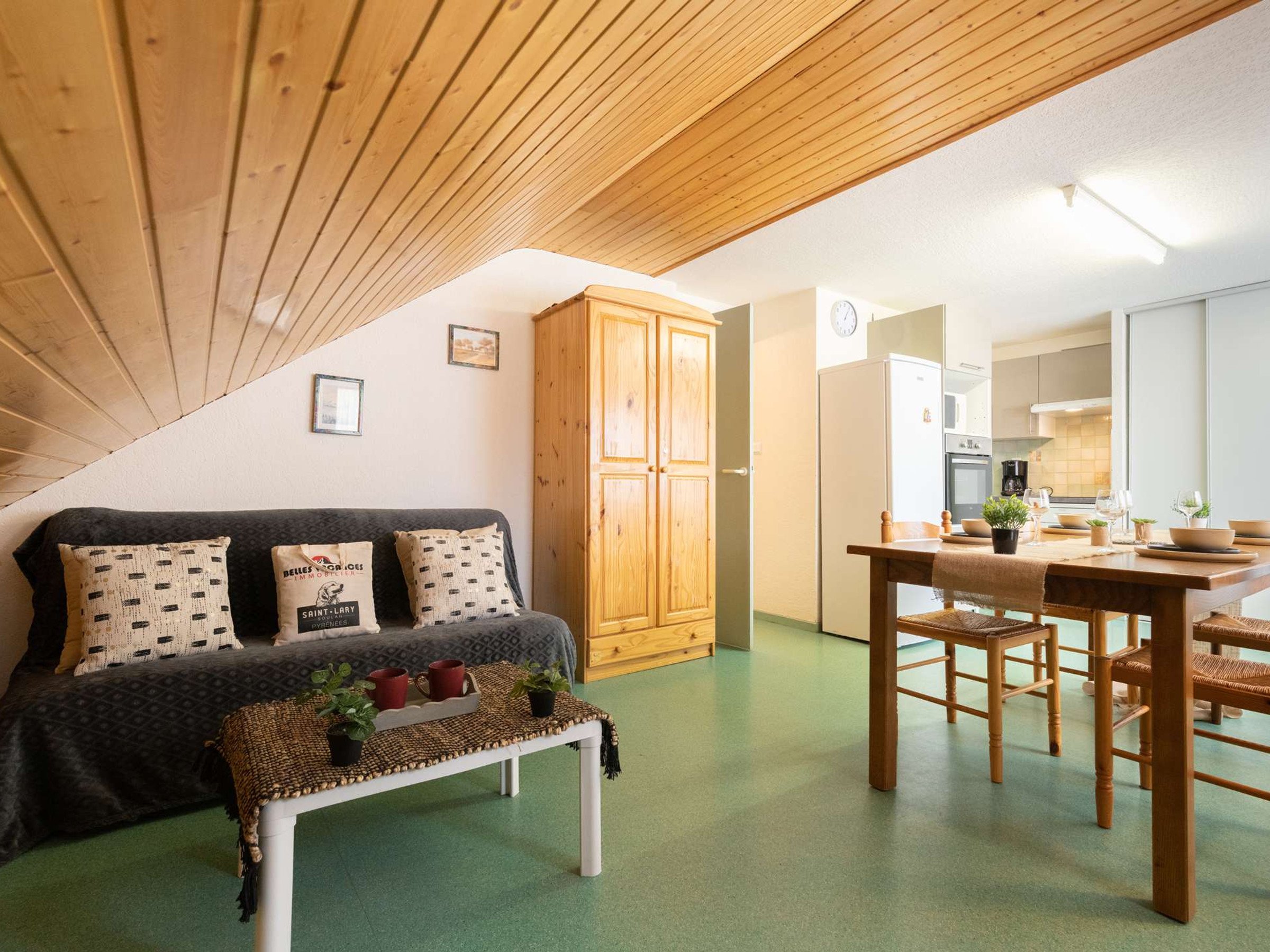 Appartement 5 pièces 8 personnes avec balcon - Résidence PORTES DU SOLEIL A - Saint Lary Soulan