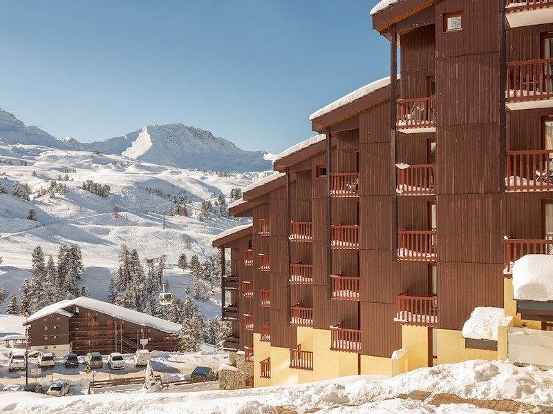 https://d1wek41qnoimq7.cloudfront.net/product/7730/W/O/pierre-vacances-residence-les-gemeaux-c69af8f1.jpg