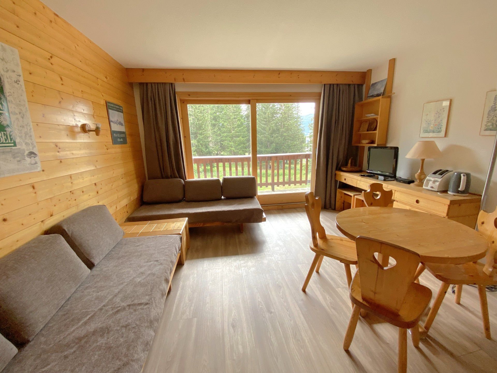 Studio 4 Personnes Classique - Appartements LES DAUPHINELLES - Méribel Centre 1600 