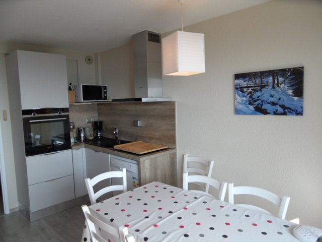 Appartement rénové 4 chambres à Chamrousse avec balcon FR-1-340-177 - Chamrousse