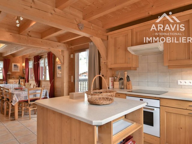 Chalet 8 pièces 16 personnes avec terrasse - Le Grand Bornand