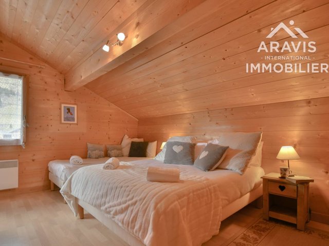Chalet 8 pièces 16 personnes avec terrasse - Le Grand Bornand