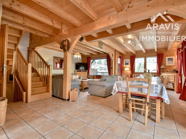 Chalet 8 pièces 16 personnes avec terrasse - Le Grand Bornand