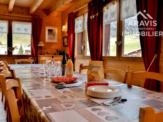 Chalet 8 pièces 16 personnes avec terrasse - Le Grand Bornand